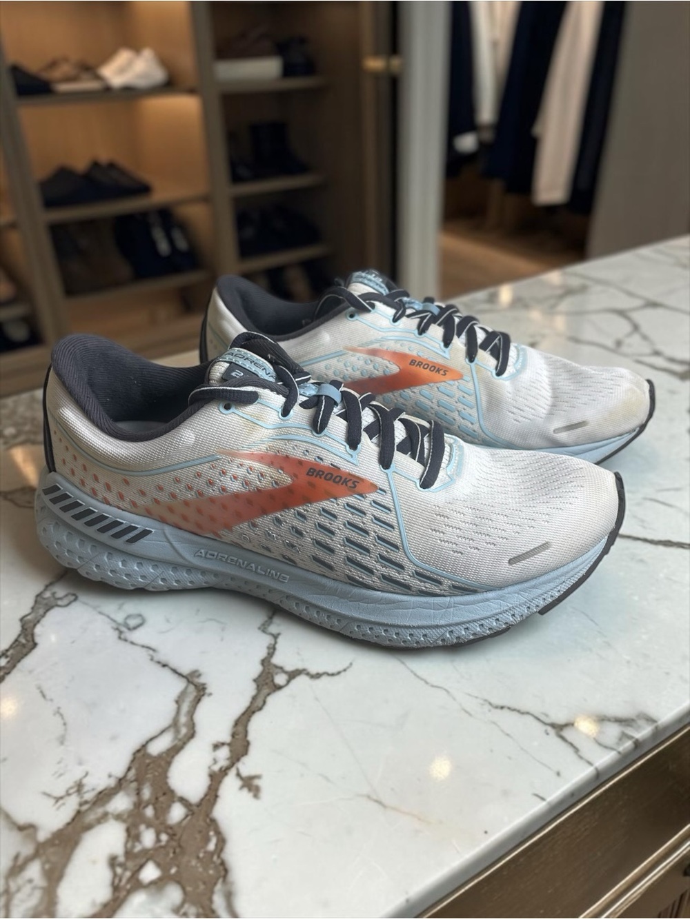 Brooks Adrenaline GTS 21 Women's White Orange Blue Size 8